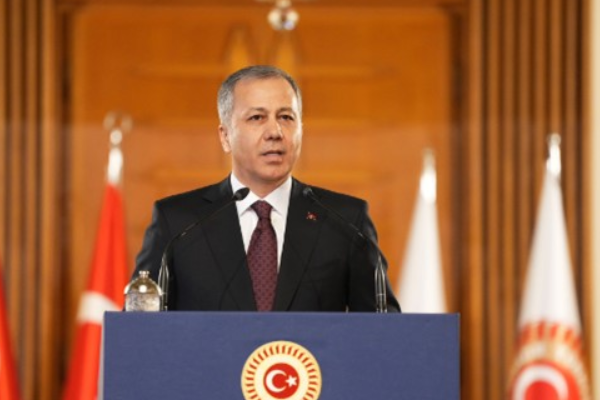 Bakan Yerlikaya: Toplam bin 867 adet silah ele geçirildi