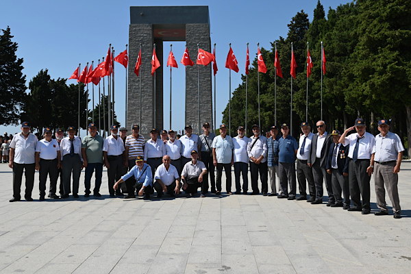 Manisa’dan şehit yakınları ve gazilere Çanakkale gezisi