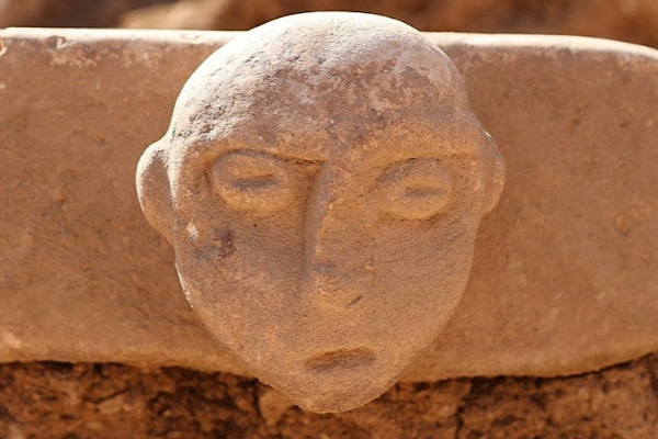 Şanlıurfa’da 10 bin yıllık insan yüzü heykeli bulundu