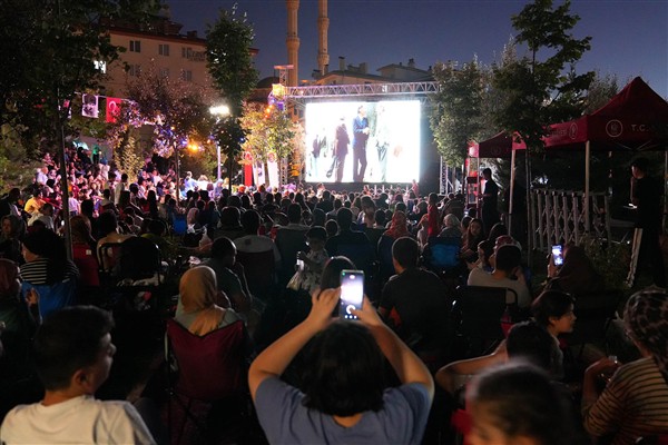 Keçiören'de açık havada “Hababam” keyfi