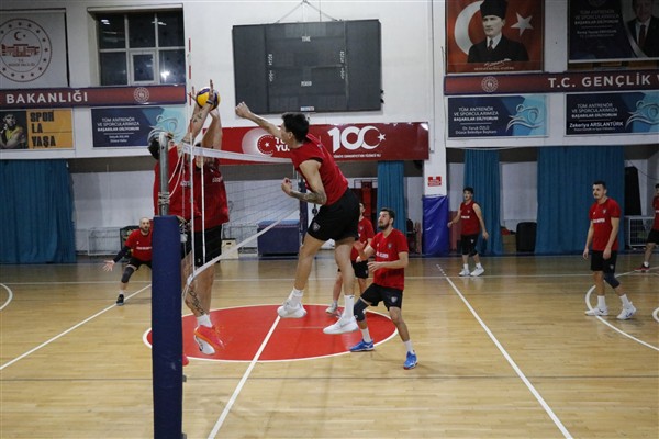 Düzce Belediyesi Spor Akademisi,  Fenerbahçe maçı hazırlıklarını sürdürüyor