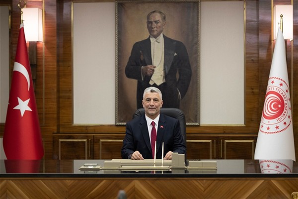 Bakan Bolat: Faizlerde düşüş devam ediyor