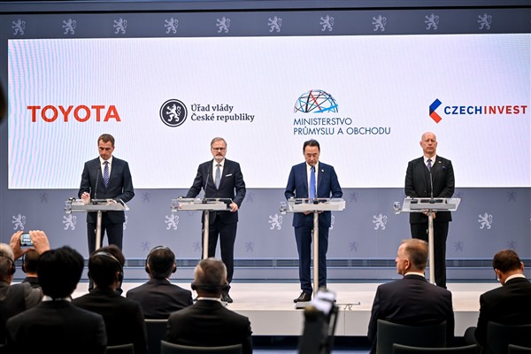 Fiala: Toyota, Kolin'de elektrikli otomobil üretimine başlayacak